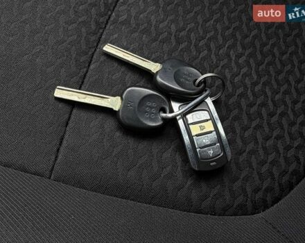 Білий Кіа Ріо, об'ємом двигуна 1.4 л та пробігом 139 тис. км за 8200 $, фото 53 на Automoto.ua