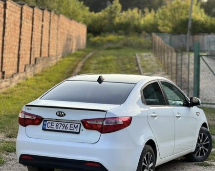 Белый Киа Рио, объемом двигателя 1.4 л и пробегом 270 тыс. км за 7500 $, фото 1 на Automoto.ua
