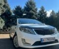 Белый Киа Рио, объемом двигателя 1.4 л и пробегом 220 тыс. км за 7400 $, фото 2 на Automoto.ua