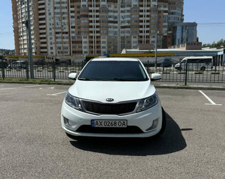 Білий Кіа Ріо, об'ємом двигуна 1.4 л та пробігом 184 тис. км за 7900 $, фото 1 на Automoto.ua