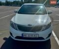 Білий Кіа Ріо, об'ємом двигуна 1.4 л та пробігом 179 тис. км за 7600 $, фото 1 на Automoto.ua