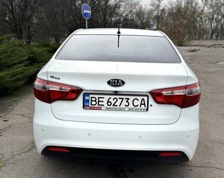 Белый Киа Рио, объемом двигателя 1.4 л и пробегом 140 тыс. км за 7800 $, фото 11 на Automoto.ua