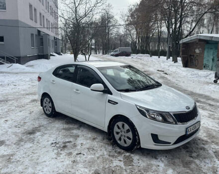 Белый Киа Рио, объемом двигателя 1.4 л и пробегом 178 тыс. км за 7500 $, фото 13 на Automoto.ua