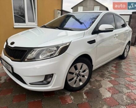 Белый Киа Рио, объемом двигателя 1.6 л и пробегом 173 тыс. км за 7800 $, фото 2 на Automoto.ua