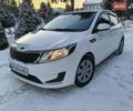 Белый Киа Рио, объемом двигателя 1.4 л и пробегом 144 тыс. км за 7700 $, фото 1 на Automoto.ua