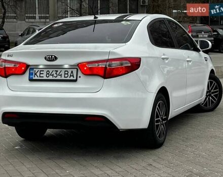 Белый Киа Рио, объемом двигателя 1.4 л и пробегом 125 тыс. км за 8000 $, фото 1 на Automoto.ua