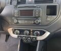 Белый Киа Рио, объемом двигателя 1.6 л и пробегом 160 тыс. км за 8000 $, фото 8 на Automoto.ua