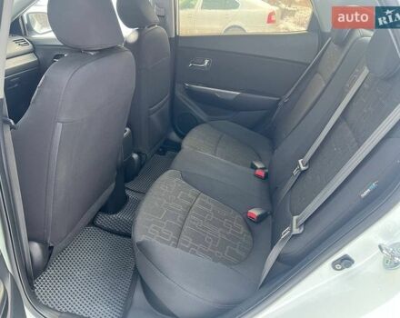 Белый Киа Рио, объемом двигателя 1.4 л и пробегом 125 тыс. км за 8300 $, фото 27 на Automoto.ua