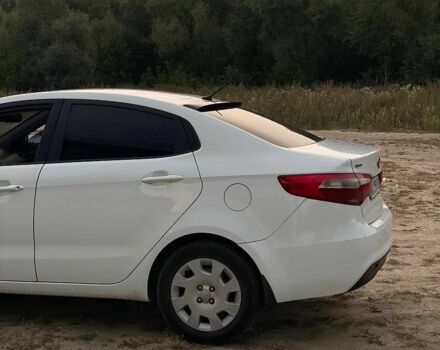 Білий Кіа Ріо, об'ємом двигуна 1.4 л та пробігом 258 тис. км за 6200 $, фото 22 на Automoto.ua