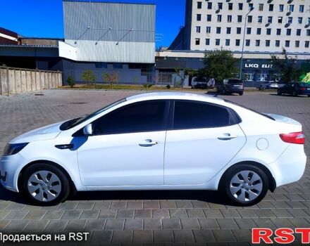 Білий Кіа Ріо, об'ємом двигуна 1.4 л та пробігом 165 тис. км за 7300 $, фото 5 на Automoto.ua
