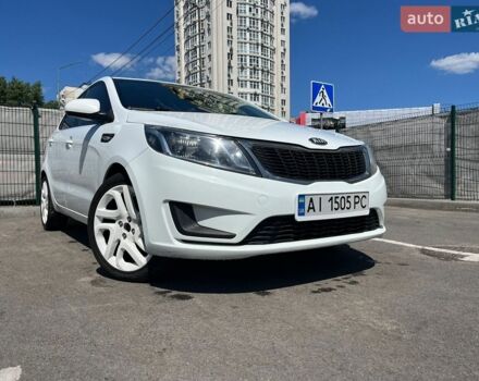 Белый Киа Рио, объемом двигателя 1.4 л и пробегом 178 тыс. км за 6800 $, фото 11 на Automoto.ua