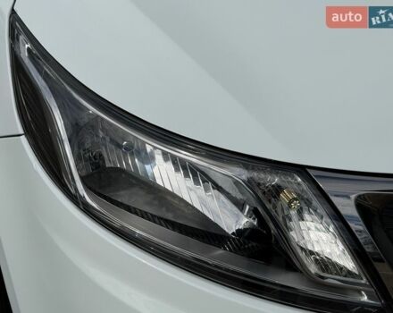 Білий Кіа Ріо, об'ємом двигуна 1.4 л та пробігом 139 тис. км за 8200 $, фото 11 на Automoto.ua