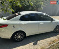 Белый Киа Рио, объемом двигателя 1.4 л и пробегом 94 тыс. км за 9200 $, фото 2 на Automoto.ua