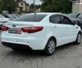 Білий Кіа Ріо, об'ємом двигуна 1.6 л та пробігом 105 тис. км за 8690 $, фото 10 на Automoto.ua