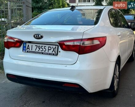 Білий Кіа Ріо, об'ємом двигуна 1.4 л та пробігом 214 тис. км за 6600 $, фото 8 на Automoto.ua
