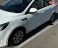 Белый Киа Рио, объемом двигателя 1.4 л и пробегом 214 тыс. км за 6000 $, фото 2 на Automoto.ua