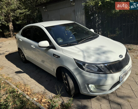 Белый Киа Рио, объемом двигателя 1.4 л и пробегом 94 тыс. км за 8700 $, фото 4 на Automoto.ua