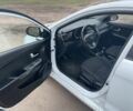 Білий Кіа Ріо, об'ємом двигуна 0 л та пробігом 210 тис. км за 5500 $, фото 4 на Automoto.ua
