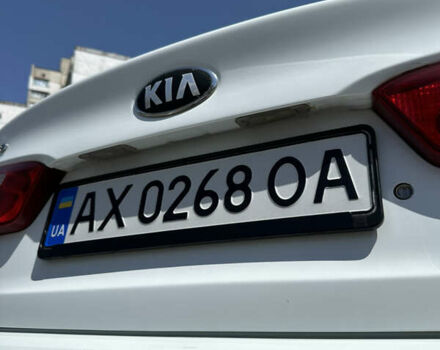 Білий Кіа Ріо, об'ємом двигуна 1.4 л та пробігом 184 тис. км за 7900 $, фото 27 на Automoto.ua