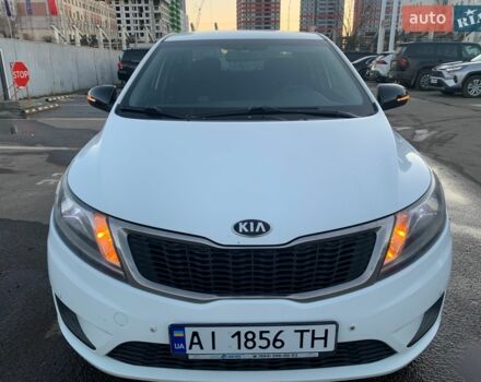 Белый Киа Рио, объемом двигателя 1.4 л и пробегом 216 тыс. км за 8555 $, фото 6 на Automoto.ua