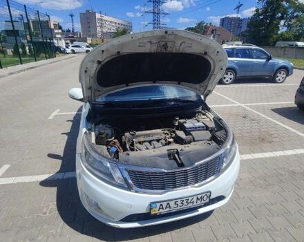 Белый Киа Рио, объемом двигателя 1.59 л и пробегом 130 тыс. км за 7400 $, фото 18 на Automoto.ua