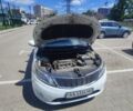 Белый Киа Рио, объемом двигателя 1.59 л и пробегом 130 тыс. км за 7400 $, фото 18 на Automoto.ua
