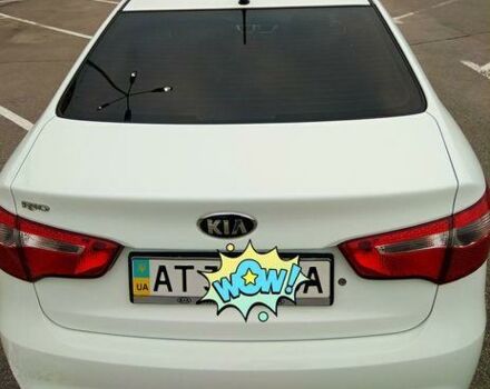 Белый Киа Рио, объемом двигателя 1.4 л и пробегом 83 тыс. км за 10200 $, фото 3 на Automoto.ua