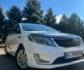 Белый Киа Рио, объемом двигателя 1.4 л и пробегом 220 тыс. км за 7400 $, фото 3 на Automoto.ua