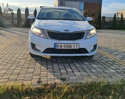 Белый Киа Рио, объемом двигателя 1.4 л и пробегом 177 тыс. км за 7900 $, фото 1 на Automoto.ua