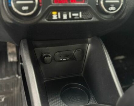 Білий Кіа Ріо, об'ємом двигуна 1.59 л та пробігом 238 тис. км за 6900 $, фото 20 на Automoto.ua