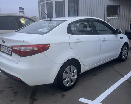 Белый Киа Рио, объемом двигателя 0 л и пробегом 180 тыс. км за 8000 $, фото 2 на Automoto.ua