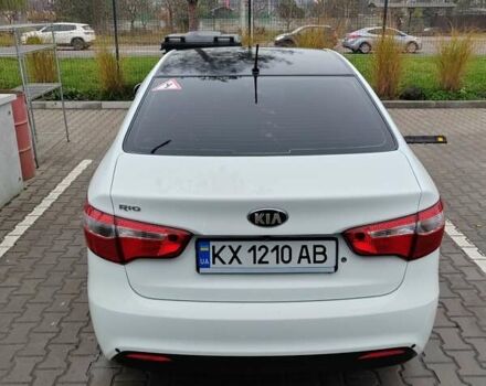 Белый Киа Рио, объемом двигателя 1.4 л и пробегом 91 тыс. км за 8400 $, фото 10 на Automoto.ua