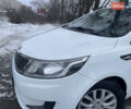 Білий Кіа Ріо, об'ємом двигуна 1.4 л та пробігом 216 тис. км за 7850 $, фото 22 на Automoto.ua