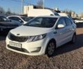Белый Киа Рио, объемом двигателя 1.4 л и пробегом 212 тыс. км за 6999 $, фото 1 на Automoto.ua