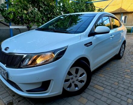Білий Кіа Ріо, об'ємом двигуна 1.4 л та пробігом 152 тис. км за 7300 $, фото 2 на Automoto.ua