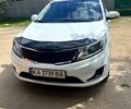 Белый Киа Рио, объемом двигателя 1.4 л и пробегом 260 тыс. км за 6250 $, фото 1 на Automoto.ua