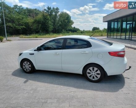 Білий Кіа Ріо, об'ємом двигуна 1.59 л та пробігом 183 тис. км за 6499 $, фото 7 на Automoto.ua