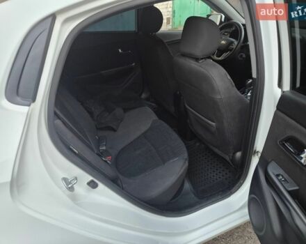 Белый Киа Рио, объемом двигателя 1.6 л и пробегом 156 тыс. км за 8700 $, фото 13 на Automoto.ua