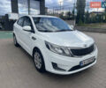 Білий Кіа Ріо, об'ємом двигуна 1.4 л та пробігом 141 тис. км за 6500 $, фото 2 на Automoto.ua