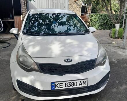 Білий Кіа Ріо, об'ємом двигуна 1.59 л та пробігом 150 тис. км за 7500 $, фото 5 на Automoto.ua