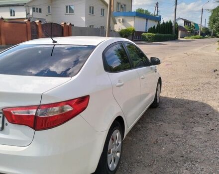 Білий Кіа Ріо, об'ємом двигуна 1.4 л та пробігом 84 тис. км за 8200 $, фото 8 на Automoto.ua
