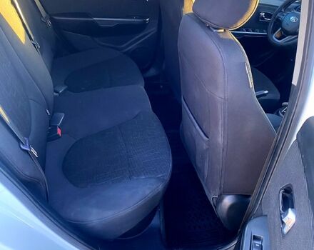 Белый Киа Рио, объемом двигателя 1.6 л и пробегом 103 тыс. км за 7500 $, фото 8 на Automoto.ua