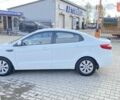 Киа Рио 2014 в Киеве на Automoto.ua Белый Киа Рио, объемом двигателя 1.59 л и пробегом 69 тыс. км за 8499 $, фото 6 на Automoto.ua