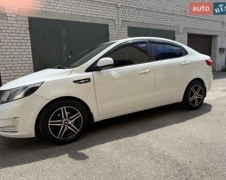 Белый Киа Рио, объемом двигателя 1.4 л и пробегом 143 тыс. км за 9199 $, фото 5 на Automoto.ua