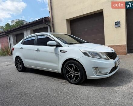 Белый Киа Рио, объемом двигателя 1.4 л и пробегом 143 тыс. км за 9199 $, фото 4 на Automoto.ua