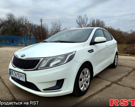 Белый Киа Рио, объемом двигателя 1.4 л и пробегом 163 тыс. км за 7800 $, фото 1 на Automoto.ua