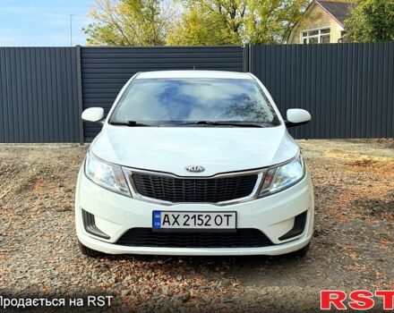 Белый Киа Рио, объемом двигателя 1.6 л и пробегом 255 тыс. км за 6200 $, фото 4 на Automoto.ua