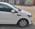 Білий Кіа Ріо, об'ємом двигуна 1.4 л та пробігом 84 тис. км за 8200 $, фото 7 на Automoto.ua