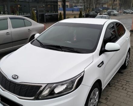 Білий Кіа Ріо, об'ємом двигуна 1.4 л та пробігом 84 тис. км за 8200 $, фото 4 на Automoto.ua