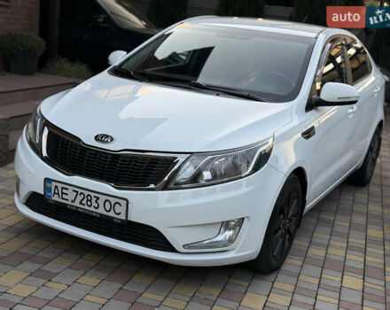 Белый Киа Рио, объемом двигателя 1.59 л и пробегом 138 тыс. км за 9333 $, фото 7 на Automoto.ua